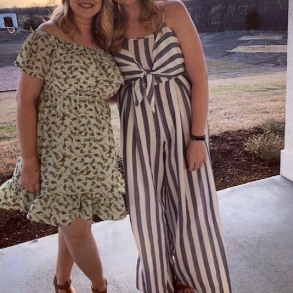 Jumpsuit - Picture 4 of 4